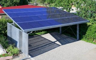 Demam Solar-Canopy Mobil Listrik: Tren Atap Panel Surya Fleksibel yang Bikin Pengemudi Jakarta Pamer Kelistrikan Mandiri di Tengah Kemacetan